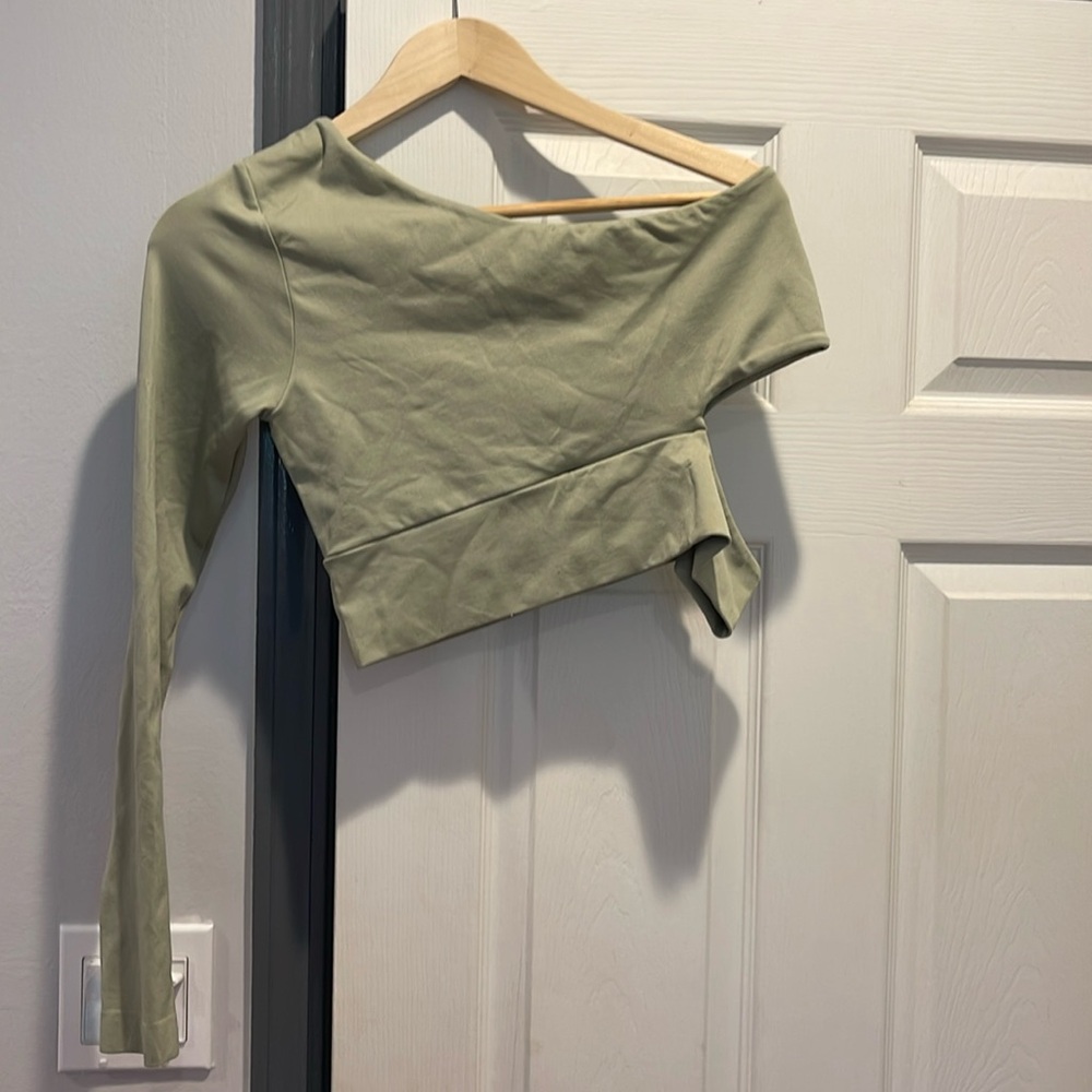 Forever 21 One Sleeve Top